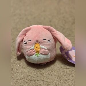 NWT pink rabbit holding a carrot Squishmallows whose name is Bop